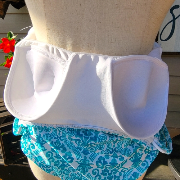 CATALINA ♡ Gorgeous 1pc Aqua Blue 'n White Padded Bralette Swimsuit L (12-14) - Picture 16 of 17